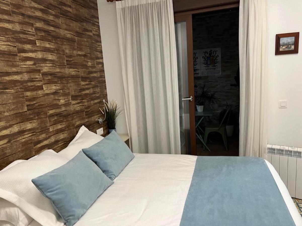 Hostal La Batuta Mogente Екстериор снимка